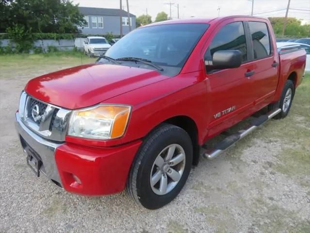 2012 Nissan Titan SV