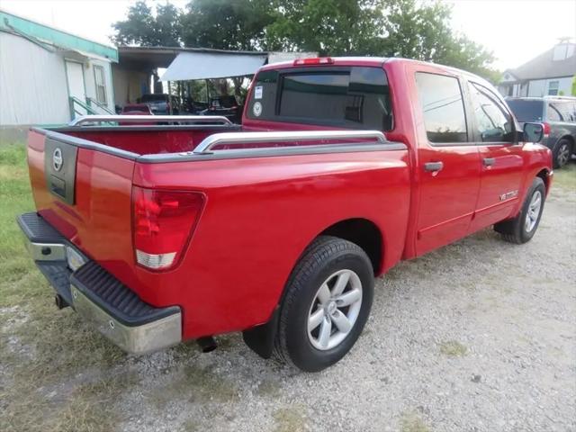 2012 Nissan Titan SV