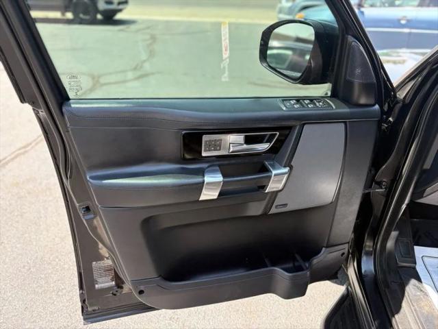 2015 Land Rover LR4 HSE LUX