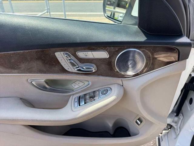 2015 Mercedes-Benz C-CLASS C 300 C 300