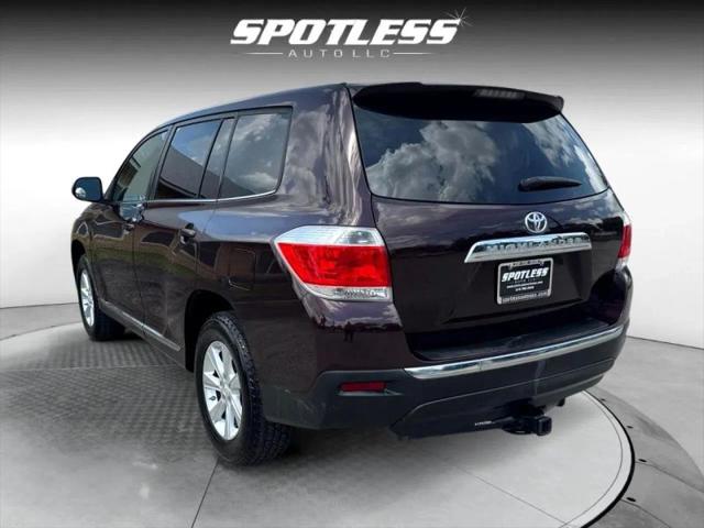 2011 Toyota Highlander Base
