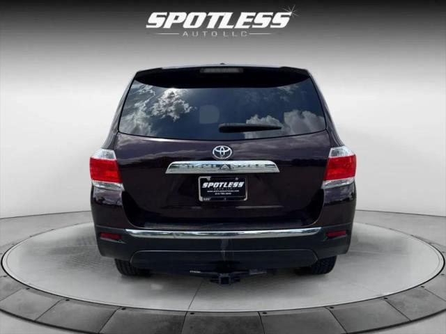 2011 Toyota Highlander Base