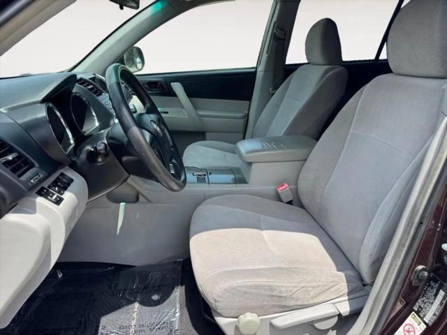 2011 Toyota Highlander Base