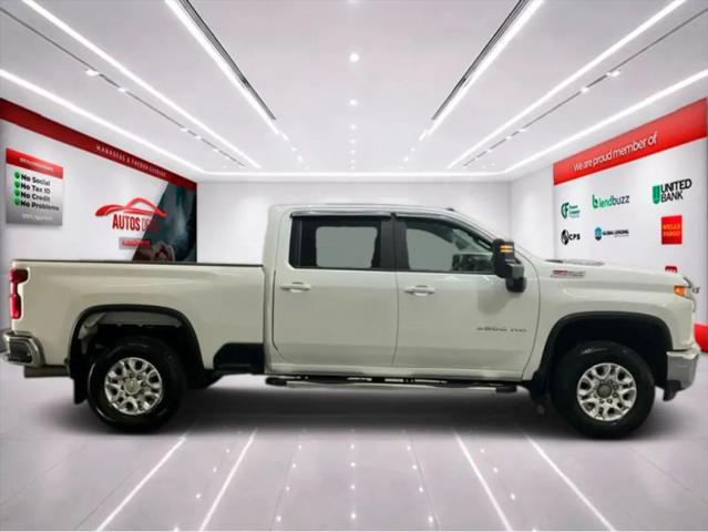 2022 Chevrolet Silverado 3500HD 4WD Crew Cab Standard Bed LT