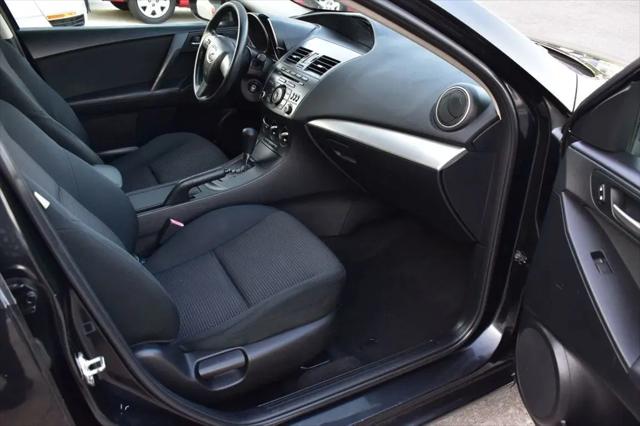 2012 Mazda Mazda3 i Sport