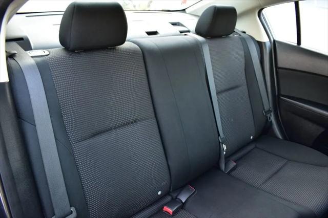 2012 Mazda Mazda3 i Sport