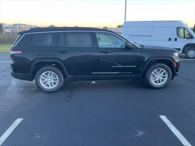2025 Jeep Grand Cherokee GRAND CHEROKEE L LAREDO X 4X4
