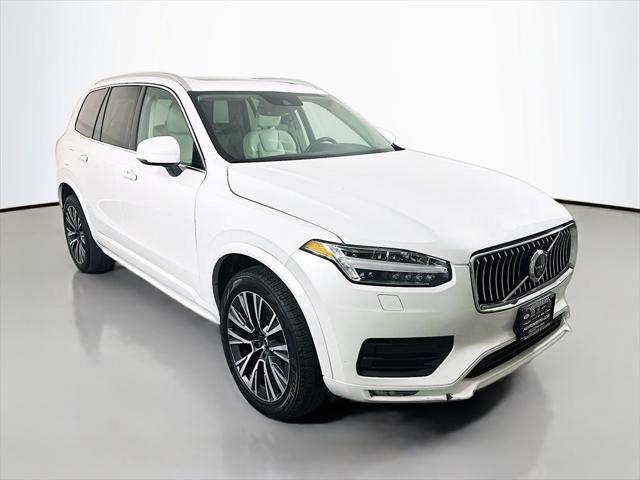 2021 Volvo XC90 T6 Momentum 7 Passenger