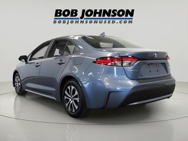 2022 Toyota Corolla Hybrid LE