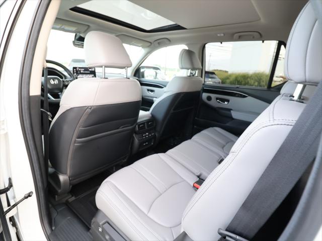 2025 Honda Pilot Touring