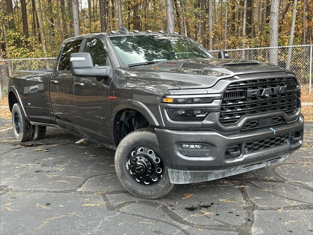 2025 RAM Ram 3500 RAM 3500 LIMITED CREW CAB 4X4 8 BOX 2025 RAM Ram 3500 RAM 3500 LIMITED CREW CAB 4X4 8 BOX