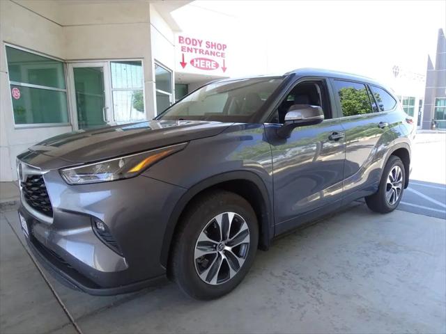 2024 Toyota Highlander XLE for sale in Palmdale, CA