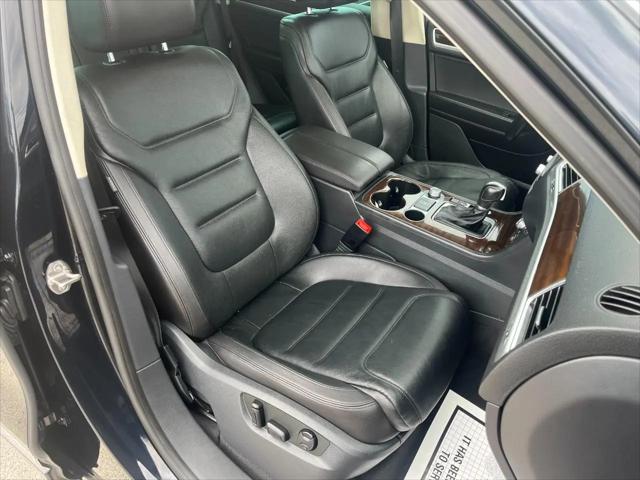 2015 Volkswagen Touareg TDI Lux