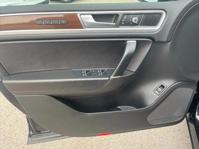 2015 Volkswagen Touareg TDI Lux