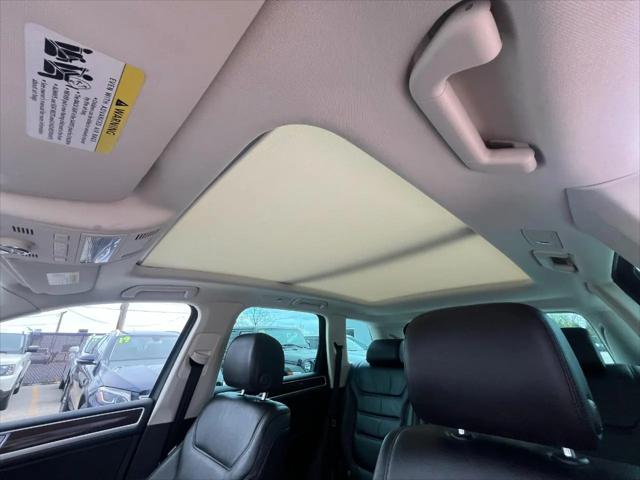 2015 Volkswagen Touareg TDI Lux