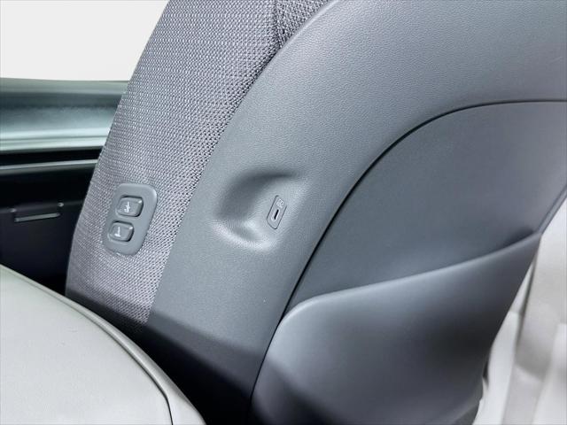 2026 Hyundai IONIQ 9 SE
