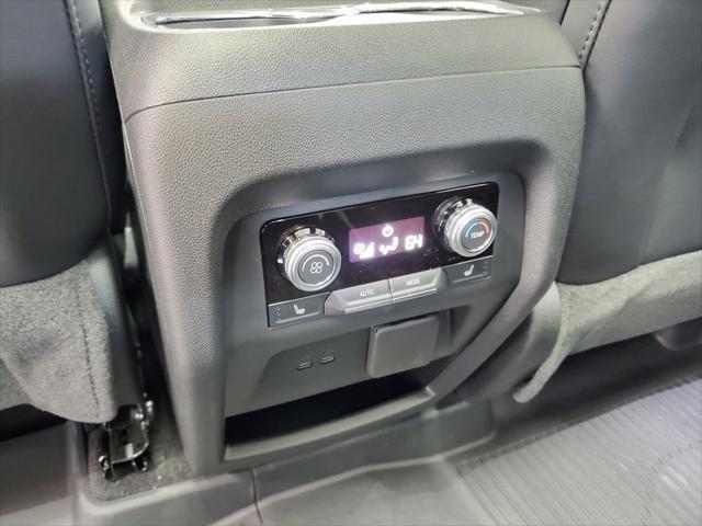 2026 GMC Acadia FWD Elevation