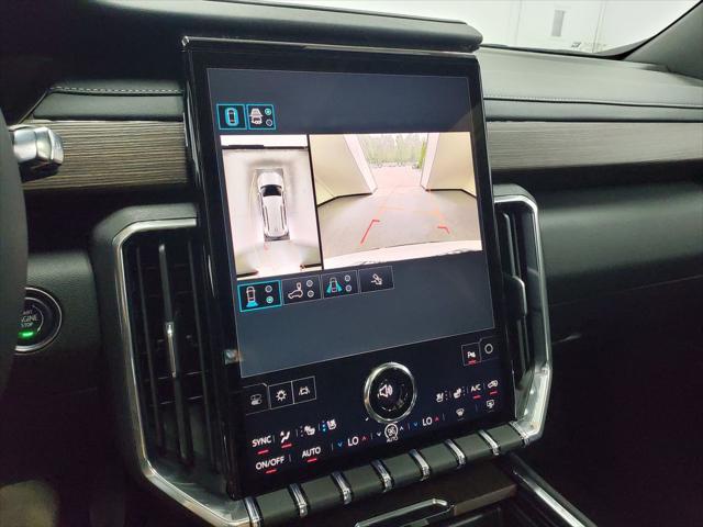 2026 GMC Acadia FWD Denali