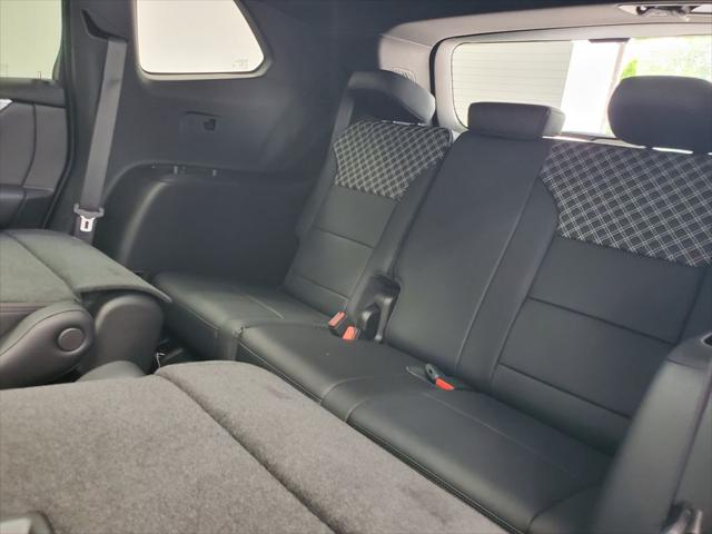 2026 GMC Acadia FWD Denali