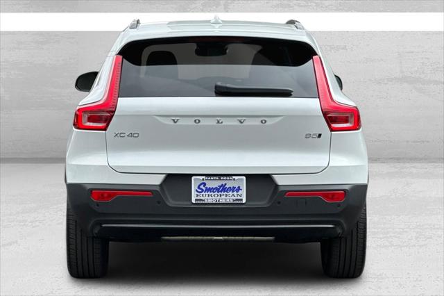 2026 Volvo XC40 B5 Plus