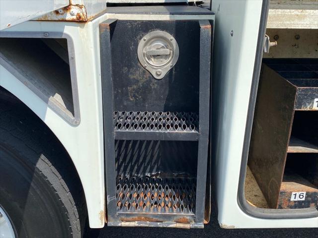 2015 Freightliner 180Sd Bucket/Boom Truck