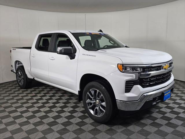 2026 Chevrolet Silverado 1500 4WD Crew Cab Short Bed LT with 2FL