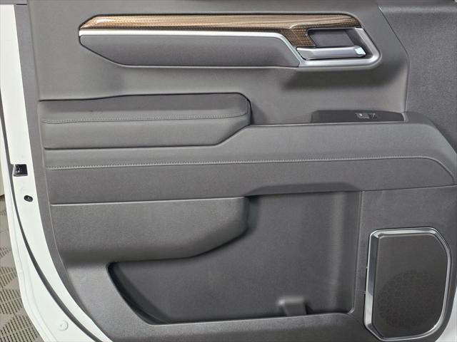 2026 Chevrolet Silverado 1500 4WD Crew Cab Short Bed LT with 2FL