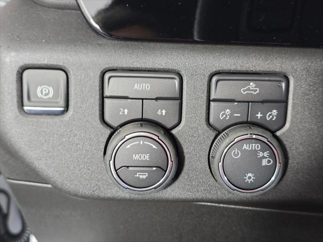 2026 Chevrolet Silverado 1500 4WD Crew Cab Short Bed LT with 2FL