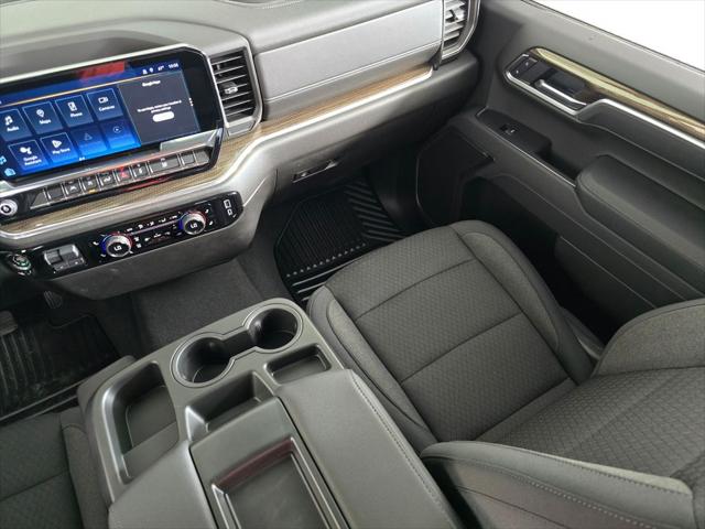 2026 Chevrolet Silverado 1500 4WD Crew Cab Short Bed LT with 2FL