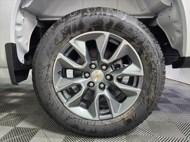 2026 Chevrolet Silverado 1500 4WD Crew Cab Short Bed LT with 2FL