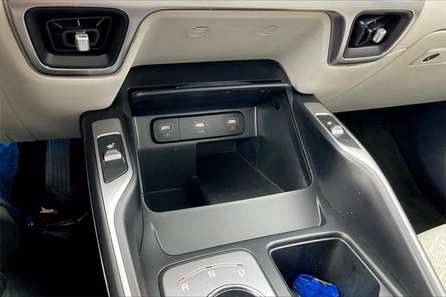 2022 Kia Sorento Hybrid S