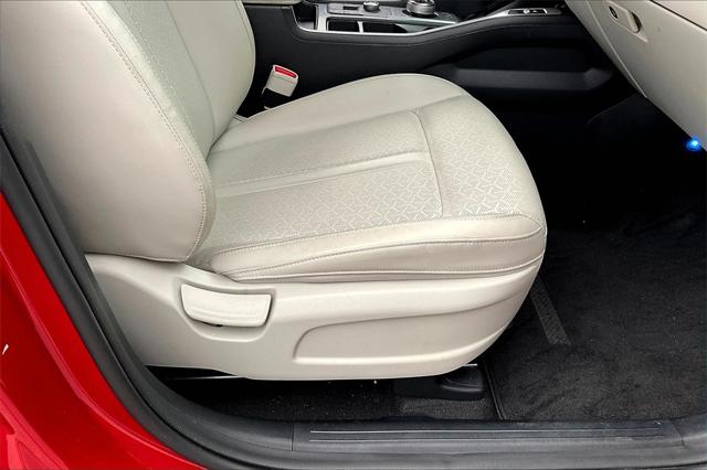2022 Kia Sorento Hybrid S