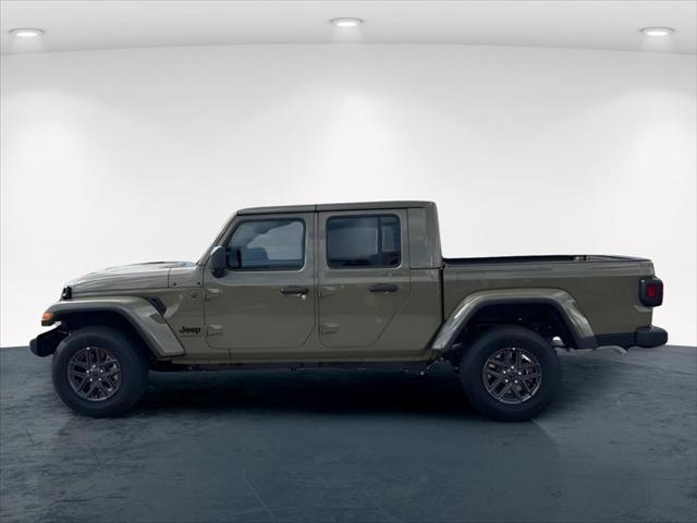 2025 Jeep Gladiator GLADIATOR SPORT S 4X4