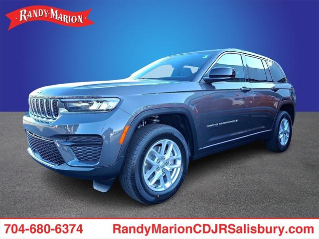 2025 Jeep Grand Cherokee GRAND CHEROKEE LAREDO X 4X4