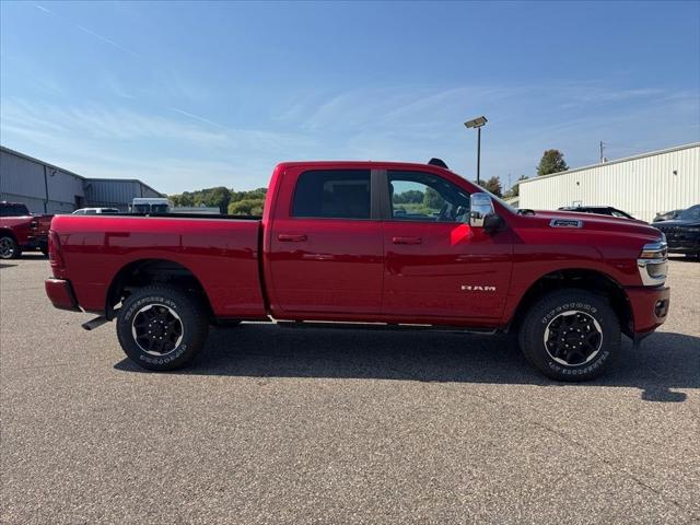 2026 RAM Ram 3500 RAM 3500 LARAMIE CREW CAB 4X4 64 BOX