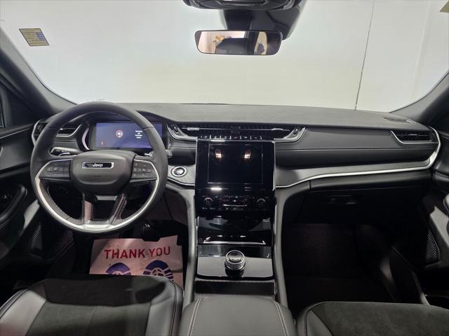 2025 Jeep Grand Cherokee GRAND CHEROKEE ALTITUDE X 4X4 2025 Jeep Grand Cherokee GRAND CHEROKEE ALTITUDE X 4X4