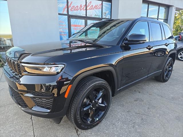 2025 Jeep Grand Cherokee GRAND CHEROKEE ALTITUDE X 4X4 2025 Jeep Grand Cherokee GRAND CHEROKEE ALTITUDE X 4X4