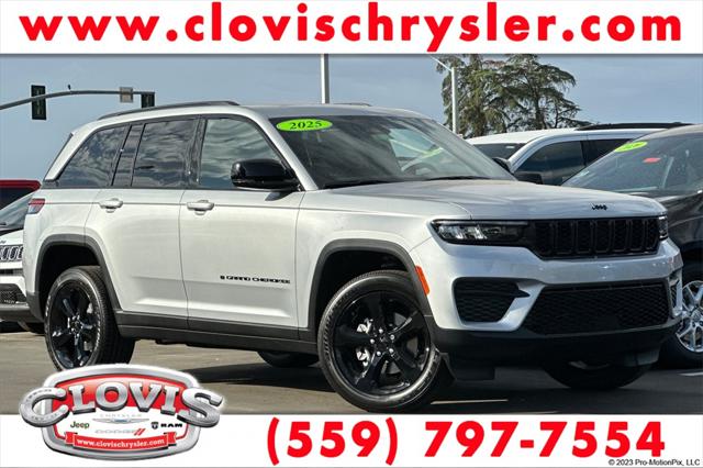 2025 Jeep Grand Cherokee GRAND CHEROKEE ALTITUDE X 4X4