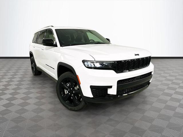 2025 Jeep Grand Cherokee GRAND CHEROKEE L ALTITUDE X 4X4