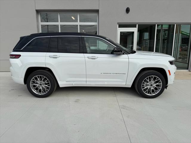 2025 Jeep Grand Cherokee GRAND CHEROKEE SUMMIT 4X4 2025 Jeep Grand Cherokee GRAND CHEROKEE SUMMIT 4X4