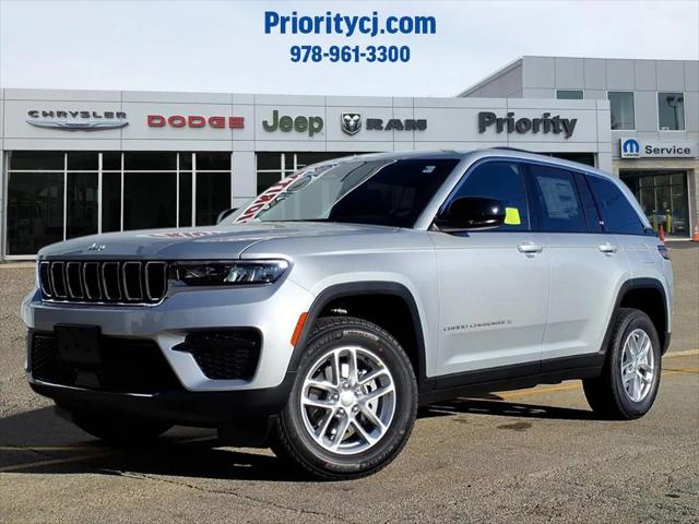 2025 Jeep Grand Cherokee GRAND CHEROKEE LAREDO X 4X4 2025 Jeep Grand Cherokee GRAND CHEROKEE LAREDO X 4X4