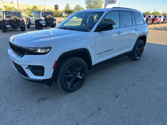 2025 Jeep Grand Cherokee GRAND CHEROKEE ALTITUDE X 4X4 2025 Jeep Grand Cherokee GRAND CHEROKEE ALTITUDE X 4X4