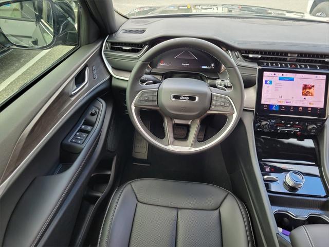 2025 Jeep Grand Cherokee Limited 4x4