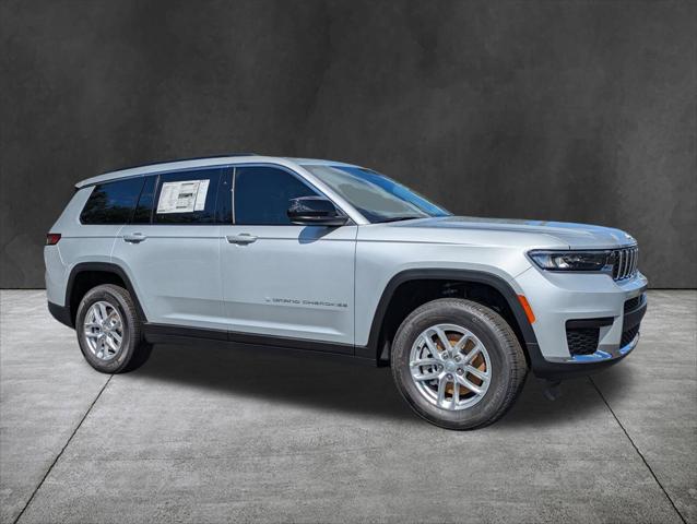 2025 Jeep Grand Cherokee GRAND CHEROKEE L LAREDO X 4X2