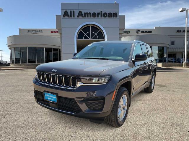 2025 Jeep Grand Cherokee GRAND CHEROKEE LAREDO X 4X4