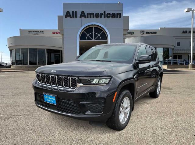 2025 Jeep Grand Cherokee GRAND CHEROKEE LAREDO X 4X4