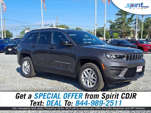2025 Jeep Grand Cherokee GRAND CHEROKEE LAREDO X 4X4