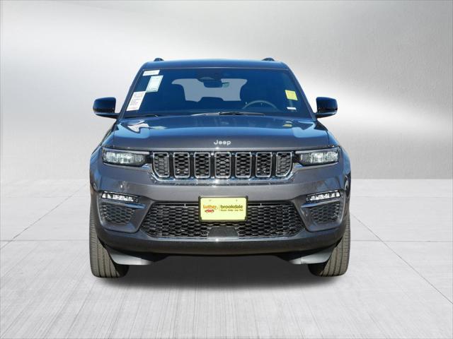 2025 Jeep Grand Cherokee GRAND CHEROKEE LIMITED 4X4 2025 Jeep Grand Cherokee GRAND CHEROKEE LIMITED 4X4