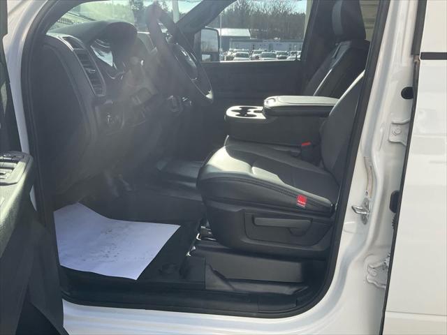 2026 Ram 3500 Tradesman Crew Cab 4x4 8' Box