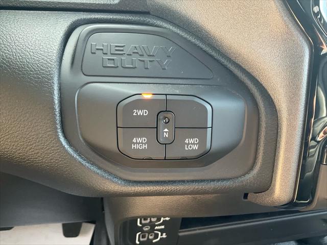 2026 Ram 3500 Tradesman Crew Cab 4x4 8' Box